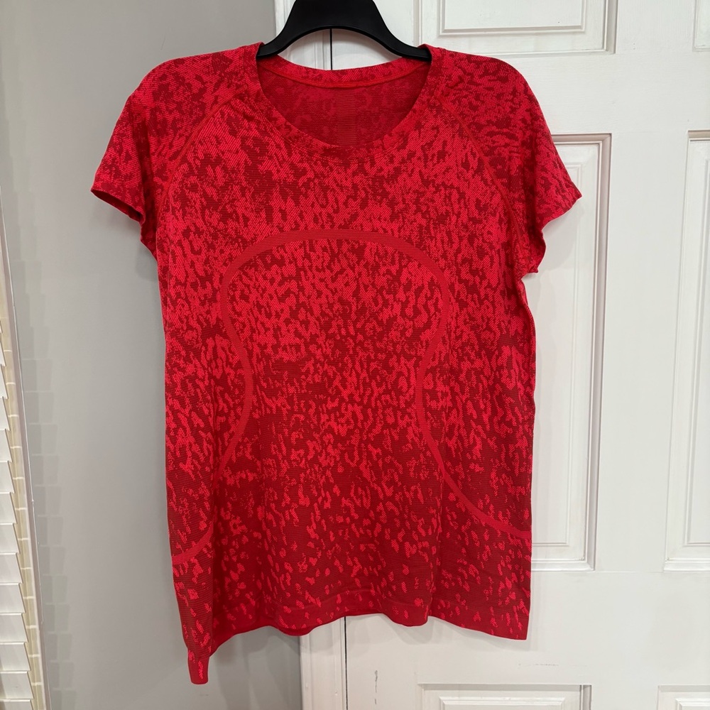 Lululemon Size 20 Swiftly Tee